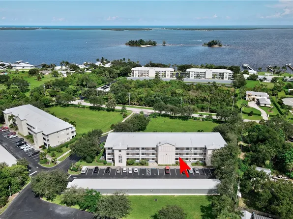 13530 Mystic Dr APT 203, Sebastian, FL 32958