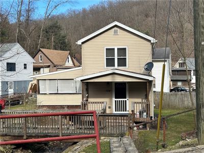 124 Clarks Pike Rd E, Creighton, PA, 15030