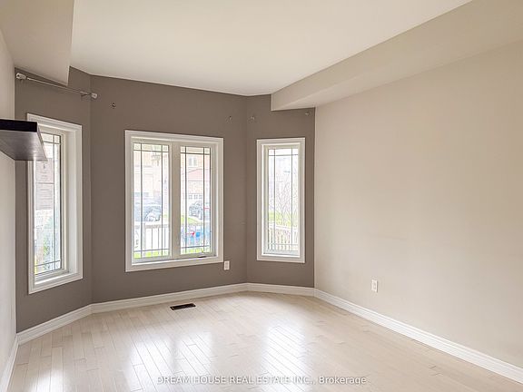 5th image of 1383 Dallman St