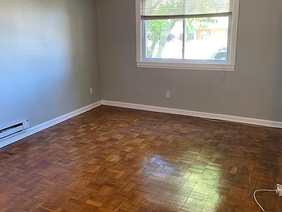 2nd image of 111 E Uhler Ave #102
