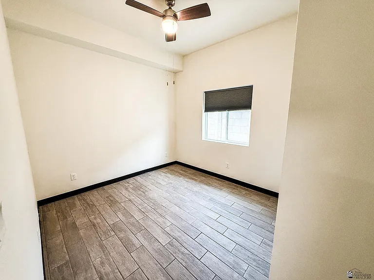 195 N 17th Ave #2 — Photo 12