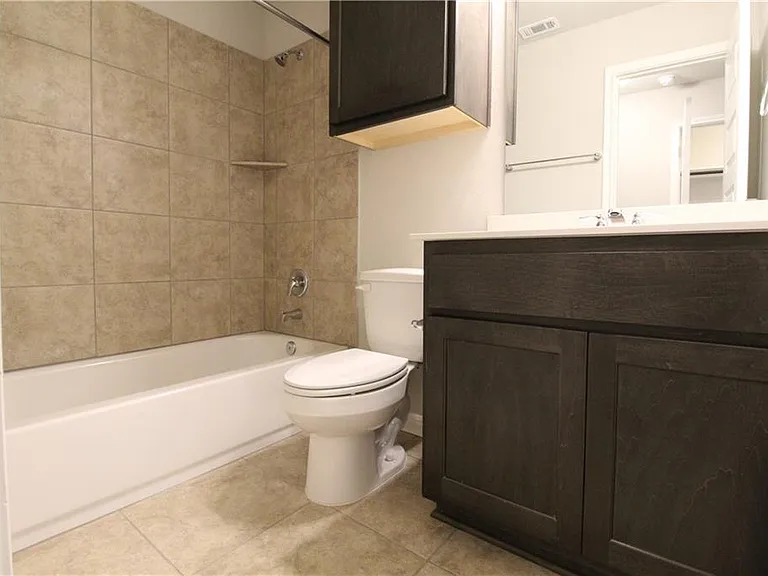 2028 Arendale Dr — Photo 54