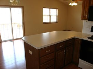 1827 S Shiloh St, Wichita, KS 67207