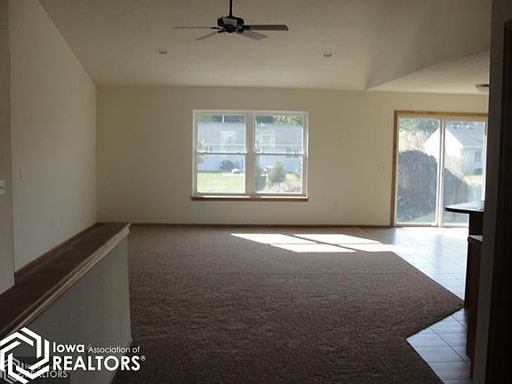 2nd image of 2747 Sunrise Ct NW