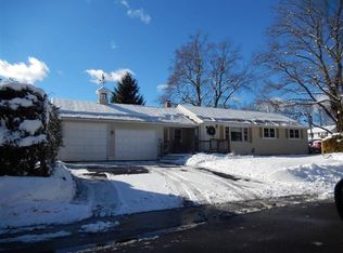 7 Arrow St, Enfield, CT 06082