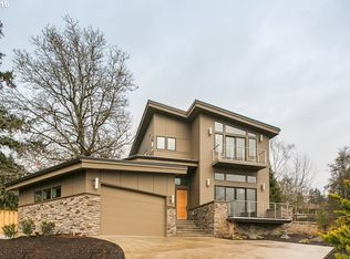 1645 SW Sunset Blvd, Portland, OR 97239