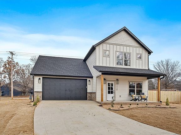 2nd image of 708 N Turtle Creek Dr