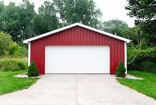 3rd image of 3533 Wilderness Ln
