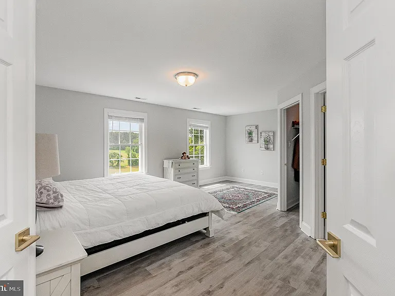 2121 Traceys Rd — Photo 39