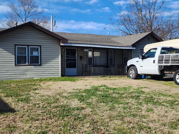 2233 B St NE, Miami, OK 74354