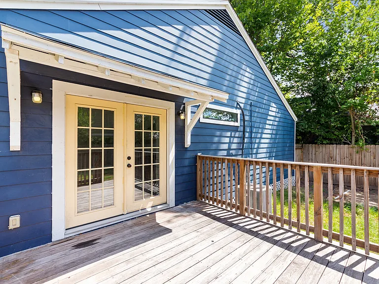 1305 Idylwild St — Photo 21