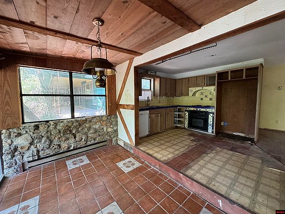3rd image of 3166 Rocky Ridge Rd