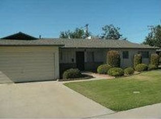 970 Cypress Ln, Lemoore, CA 93245