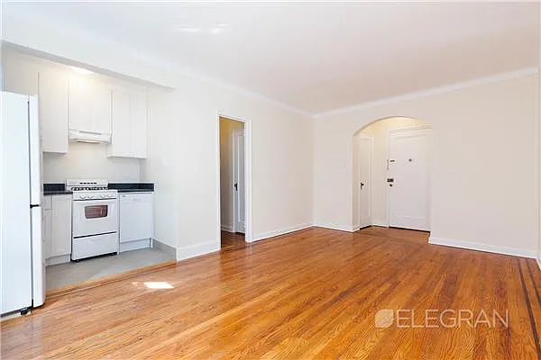 Rented by (Legacy) Elegran | media 16