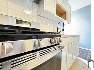1541 N Redfield St #101B, Philadelphia, PA 19151