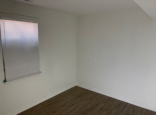 6827 Village South Dr #9, Gloucester, VA 23061