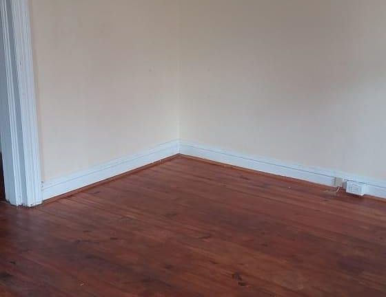 4th image of 414 McDowell Ave