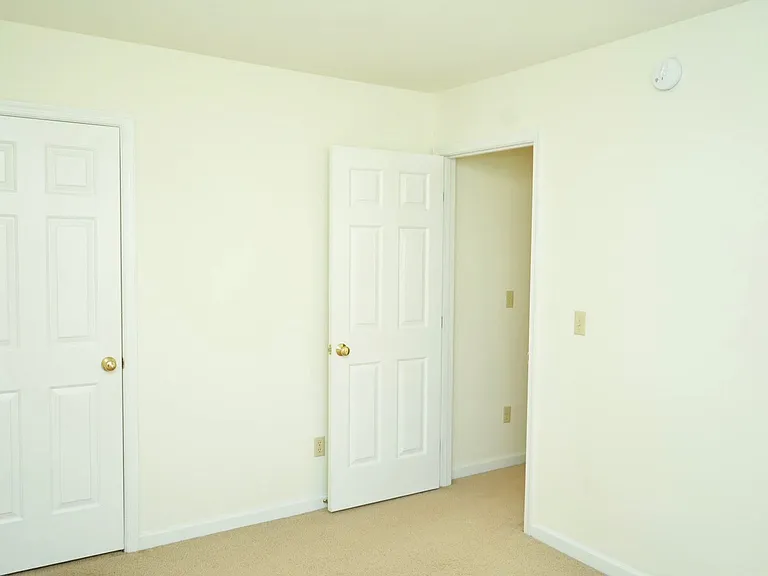 111 Darien Ter — Photo 25