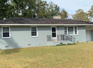 308 Pine Ridge Ave, New Bern, NC 28560