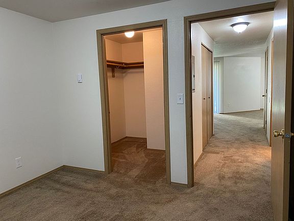 5th image of 7020 NE 100th Ct APT B6