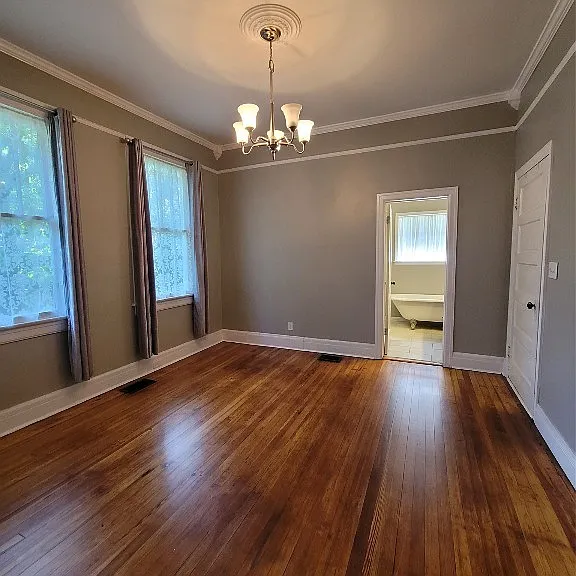 106 S Capitol Pkwy — Photo 15