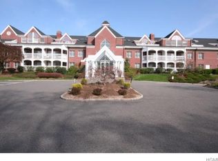 333 N State Rd APT 54, Briarcliff Manor, NY 10510