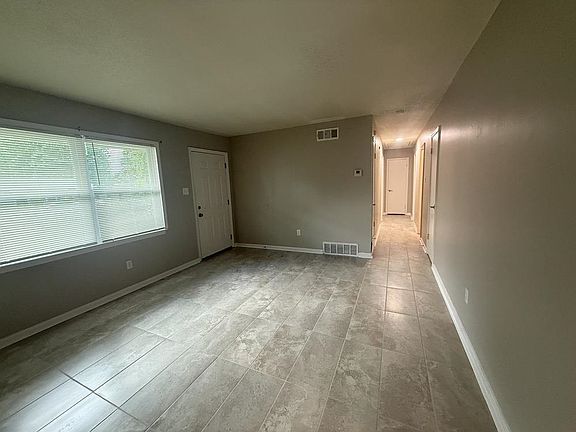 3rd image of 3798 Glenburee St