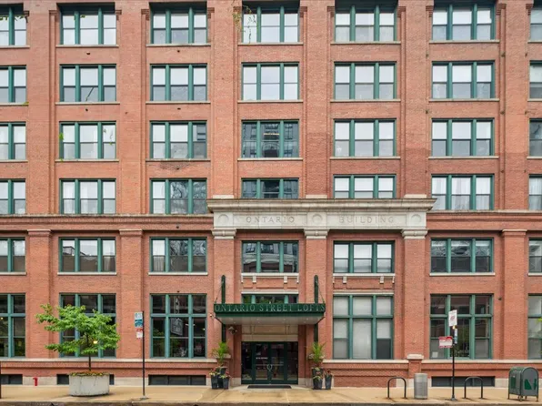 411 W Ontario St APT 411, Chicago, IL 60654