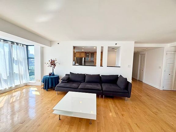 5th image of 170 Tremont St APT 1604