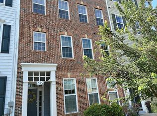 123 Chevy Chase St #A, Gaithersburg, MD 20878