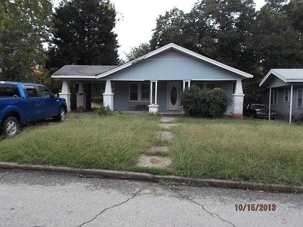 2nd image of 1123 S Seminole Ave