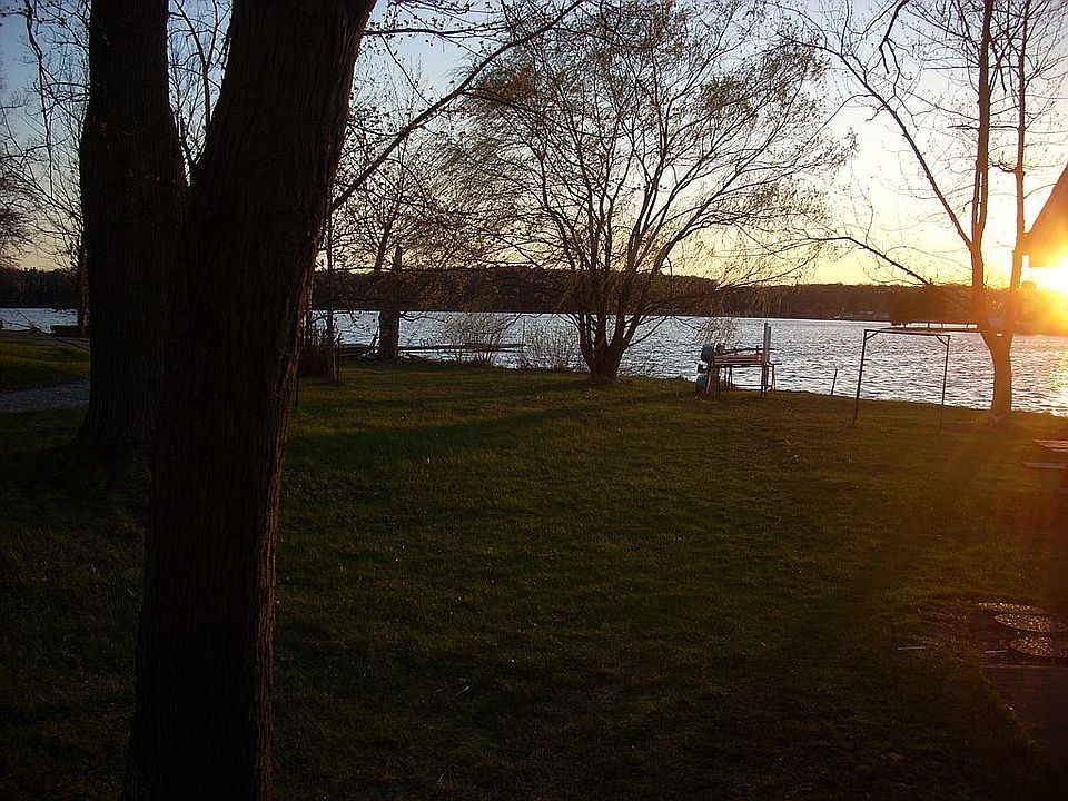 57(frontage)X150 lake lot