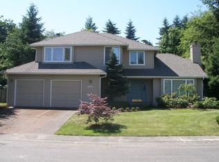 3111 213th Pl SE, Sammamish, WA 98075