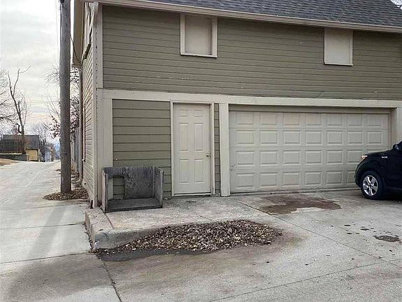 4th image of 1524 Grandview Blvd