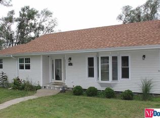 5808 S 53rd St, Omaha, NE 68117