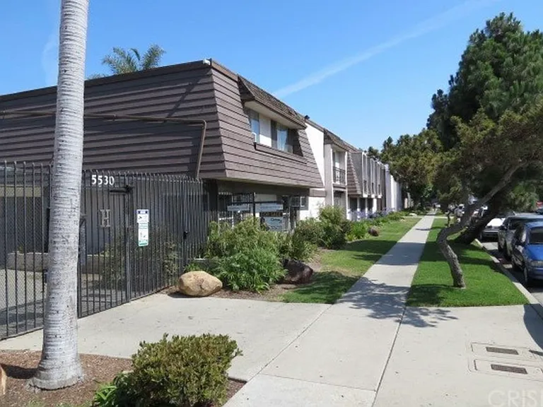 5530 Ackerfield Ave #106 — Photo 10