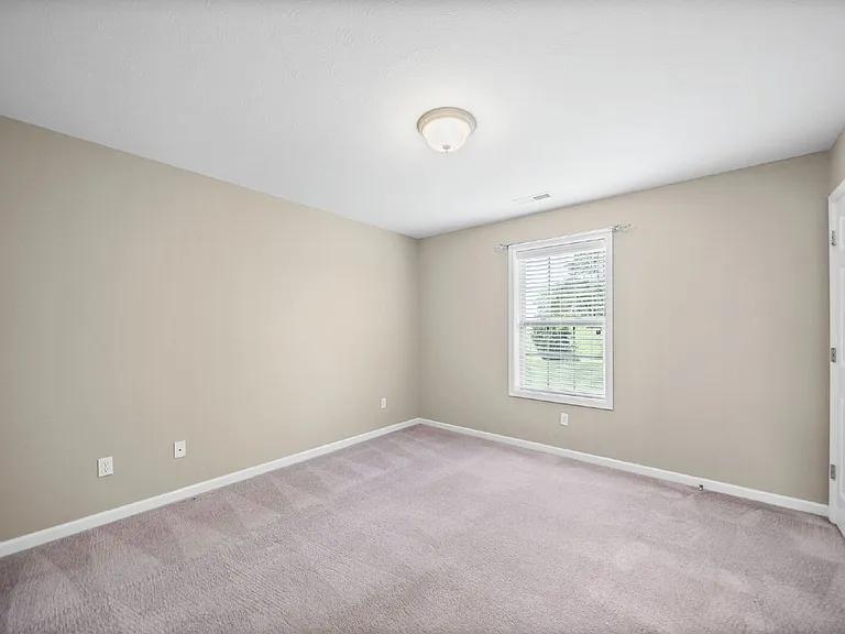 212 Westminster Pl — Photo 28