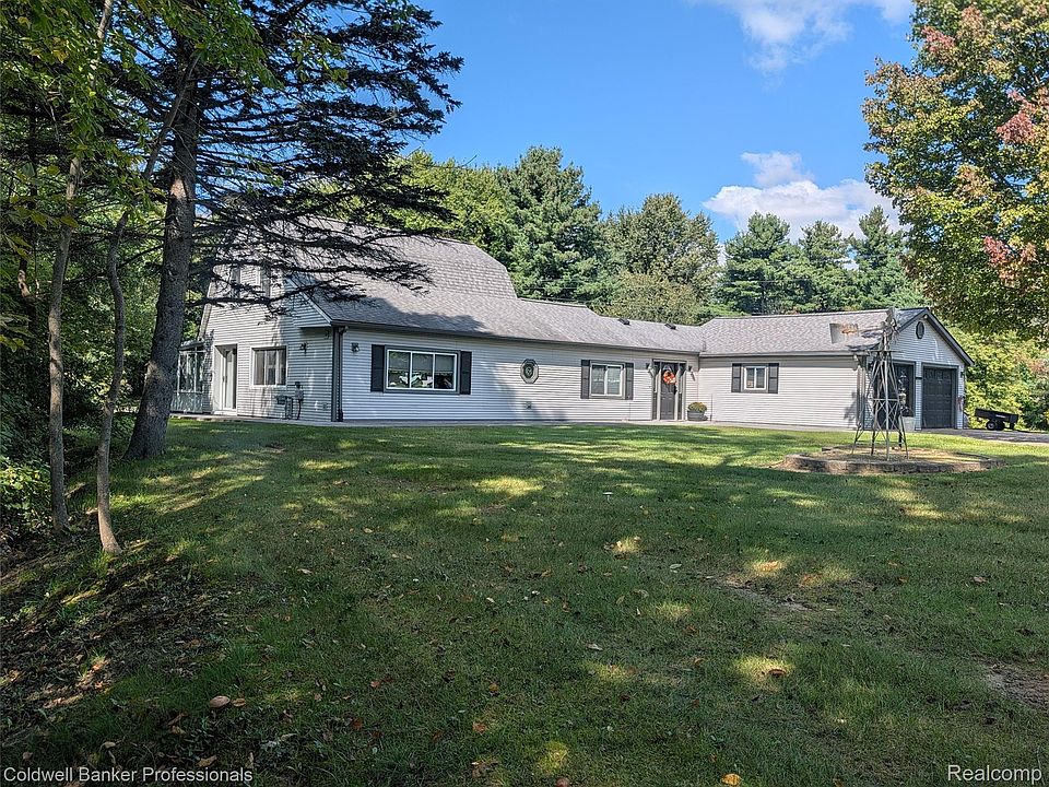 1st image of 5797 N Lapeer Rd