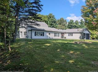 5797 N Lapeer Rd, North Branch, MI 48461