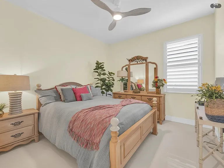 253 SW Coconut Key Way — Photo 21