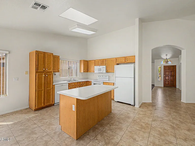 851 W Palo Verde St — Photo 12