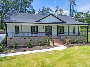 2371 Tigerville Rd, Travelers Rest, SC 29690