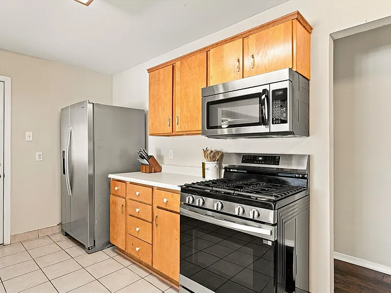 3707 Comanche Rd NE — Photo 9