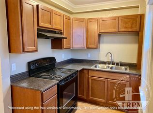 38 Holman St #2, Attleboro, MA 02703