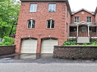 25 Lakeshore Dr #A, Hopkinton, MA 01748