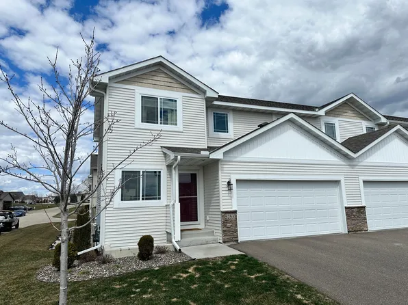 5253 Foxfield Dr NW, Rochester, MN 55901