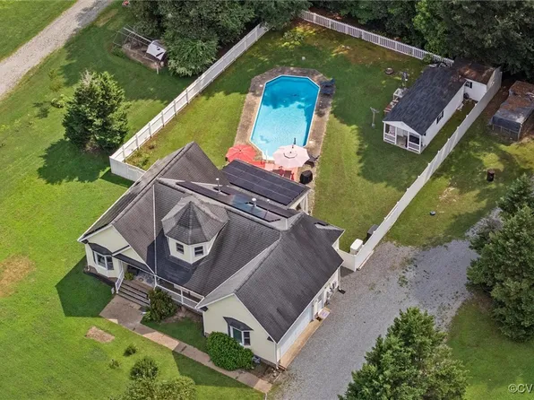 8250 W River Rd, Aylett, VA 23009