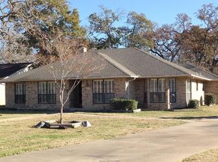 1200 Deacon Dr, College Station, TX 77845