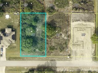 2714 39th St W, Lehigh Acres, FL 33971