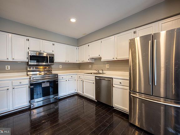 2nd image of 3648 Alpen Green Way Unit 22-234